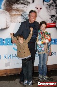 актер Михаил Ефремов с детьми 