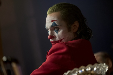 Кинокомикс "Джокер" принесёт студии Warner Bros. и её партнёрам около полумиллиарда долларов чистой прибыли