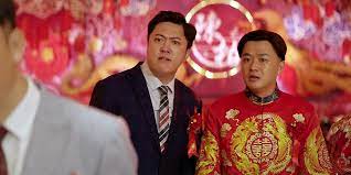 Комедия "Красный конверт" лидирует в пятницу в Китае, драма "Аленький цветочек" снова выиграет уик-энд