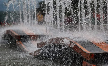 Первый кинотеатр-фонтан появится в столичном парке "Сказка" весной