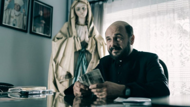Драма "Клир" стала самым кассовым фильмом за всю историю в Польше Драма "Клир" стала самым кассовым фильмом за всю историю в Польше