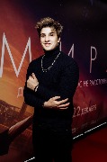 актер Дэни Яровский