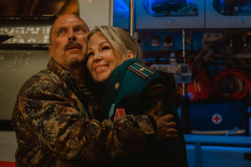 Дмитрий Нагиев и Ирина Медведева сыграют влюбленную пару в новогодней комедии «Ёлки 12» Дмитрий Нагиев и Ирина Медведева сыграют влюбленную пару в новогодней комедии «Ёлки 12»