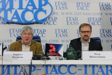 Разлогов: фавориты "Золотого орла" - фильмы Федорченко, Хотиненко, Миндадзе