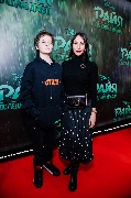 Raya i posledniy drakon_Moscow premiere_Alika Smekhova s synom_1