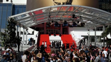 Российский стенд откроется на Каннском кинорынке Marche du Film Российский стенд откроется на Каннском кинорынке Marche du Film