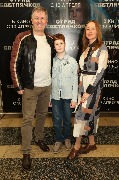 Сергей Симаков и Екатерина Железная с сыном Платоном