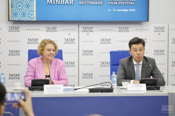 В столице Татарстана представили кинофестиваль «Алтын минбар» В столице Татарстана представили кинофестиваль «Алтын минбар»