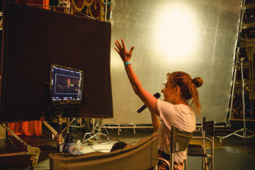 Киностудия Горького и Марс Медиа завершили съемки фильма Анны Меликян о девочке-вундеркинде в опере