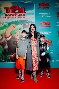 Yulia_Volkova_294A8677.jpg