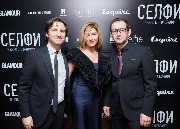 Selfie_Moscow Premiere_Petr i Natalia Anurovy i Konstantin Khabensky_1_новый размер