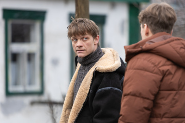 Евгений Ткачук снимается в экранизации романа «Держаться за землю»