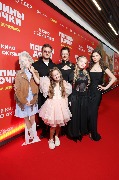 Филипп Бледный, Анастасия Сиваева, Ева Смирнова, 
Полина Денисова и Полина Айнутдинова