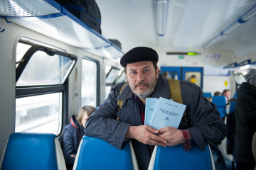 "Селфи" на первом месте в четверг, "Движение вверх" может отыграться по ходу уик-энда "Селфи" на первом месте в четверг, "Движение вверх" может отыграться по ходу уик-энда