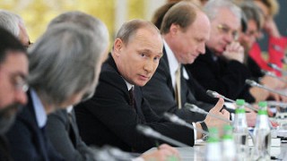 Путин поддержал проект по оцифровке советских фильмов Путин поддержал проект по оцифровке советских фильмов