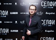 Selfie_Moscow Premiere_Konstantin Khabensky_1_новый размер