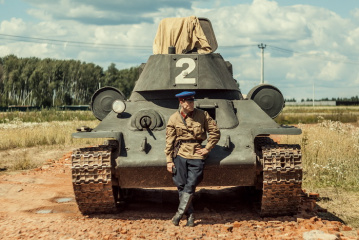 «Танки» и «Смешарики» к майским праздникам (Обзор новинок уик-энда 26 - 29 апреля) «Танки» и «Смешарики» к майским праздникам (Обзор новинок уик-энда 26 - 29 апреля)