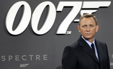 Международным прокатом нового фильма о Джеймсе Бонде займётся Universal Pictures, режиссёром станет Дэнни Бойл Международным прокатом нового фильма о Джеймсе Бонде займётся Universal Pictures, режиссёром станет Дэнни Бойл