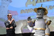 LEE_9685_новый размер.jpg