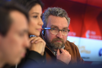 Британский актер Эдди Марсан представил «Эбигейл» в Москве