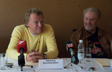 Алексей Серебряков, Даниэль Ольбрыхский и Елена Коренева выяснят семейные отношения Алексей Серебряков, Даниэль Ольбрыхский и Елена Коренева выяснят семейные отношения