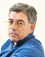 «Ледокол» - это фильм, основанный на реальных событиях, с изрядной долей художественного вымысла «Ледокол» - это фильм, основанный на реальных событиях, с изрядной долей художественного вымысла