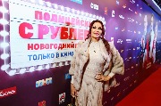 актриса Эвелина Бледанс