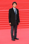 LEE_8803_новый размер.jpg