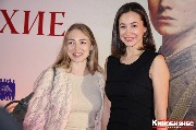 актриса Оксана Акиньшина и Ольга Филиппова