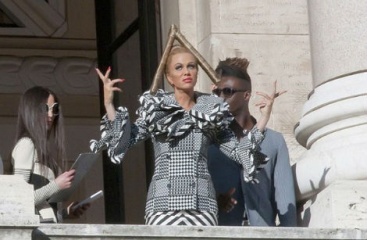 Кристен Уиг заменит Риз Уизерспун и станет партнершей Мэтта Дэймона в фильме «Уменьшение»