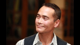 Владимир Алеников: «Фильм сейчас еще более злободневен и важен, чем в то время, когда он снимался» Владимир Алеников: «Фильм сейчас еще более злободневен и важен, чем в то время, когда он снимался»