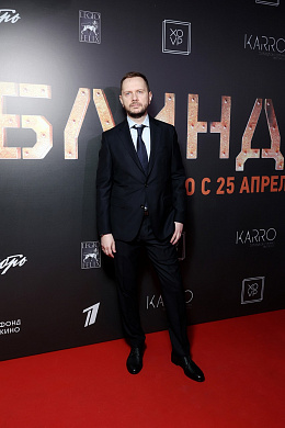7/16  - Премьера фильма БЛИНДАЖ