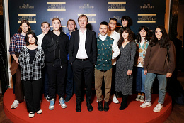 11/12  - Премьера фильма ПЕРВАЯ ЛЮБОВЬ