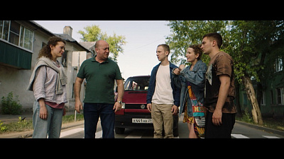 3/11  - Кадры из фильма: РОДНЫЕ