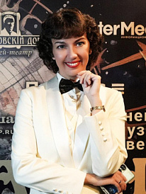 Нам постоянно приходилось искать нестандартные решения Нам постоянно приходилось искать нестандартные решения