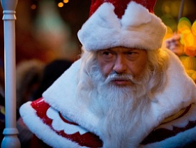 Бондарчук пообещал пройтись по квартирам в образе Деда Мороза