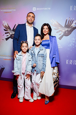 9/17  - Премьера фильма «ЧИЖИК-ПЫЖИК ВОЗВРАЩАЕТСЯ»