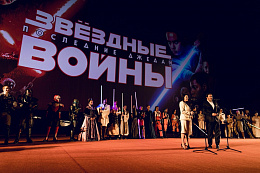 39/39  - Премьера фильма «Звездные Войны: Последние джедаи»