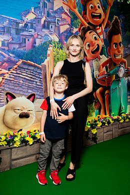 4/18  - Премьера мультфильма ЛУКА