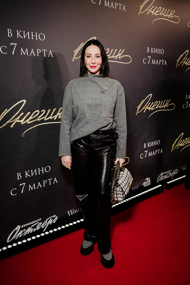 Алика Смехова