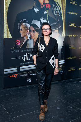 10/33  - Премьера фильма НЕМАЯ ЖИЗНЬ