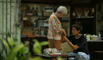 Семейная драма "Как заработать миллион до того, как бабушка умрёт" стала в Таиланде кассовым хитом